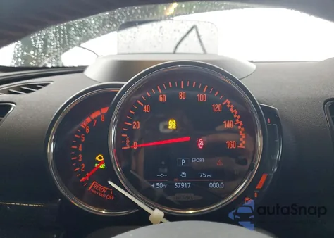 2020 Mini Cooper John Cooper Works Clubman z USA, uszkodzony, nr VIN WMWJZ9C08L2M30343